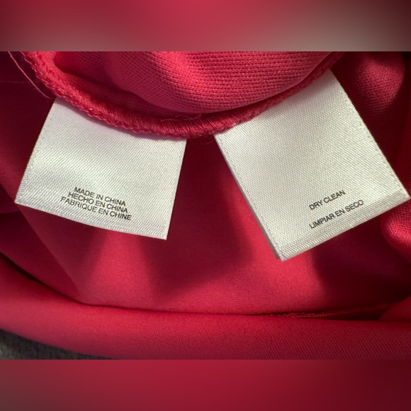 Nine West Size 6 Vibrant Pink Lace Open Shoulder Long Sleeve Dress PTP 18” - Picture 7 of 8